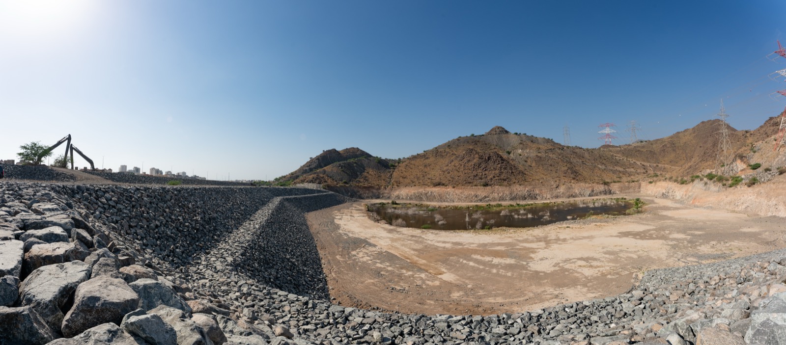 Murbah Dam & Protective Dikes