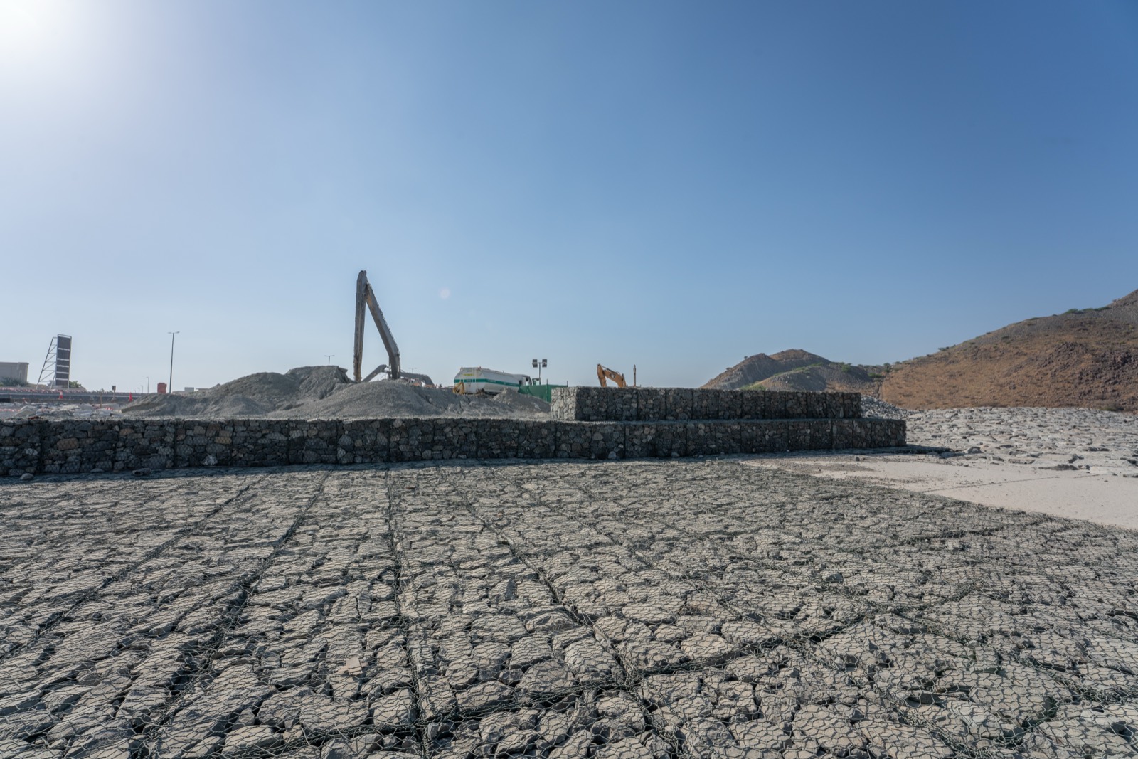 Murbah Dam & Protective Dikes