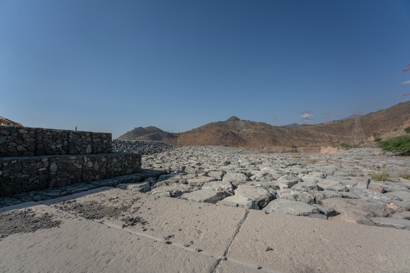 Murbah Dam & Protective Dikes